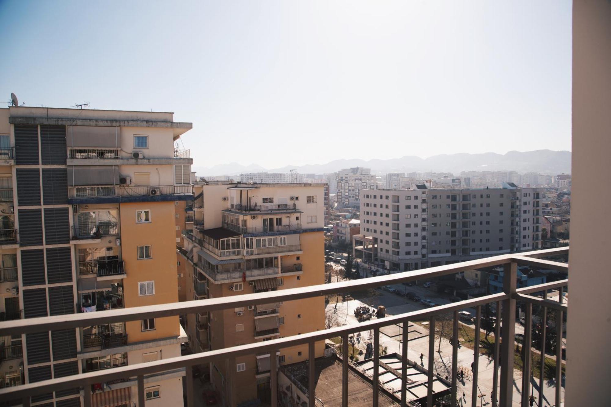 Park View Apartment Тирана Экстерьер фото