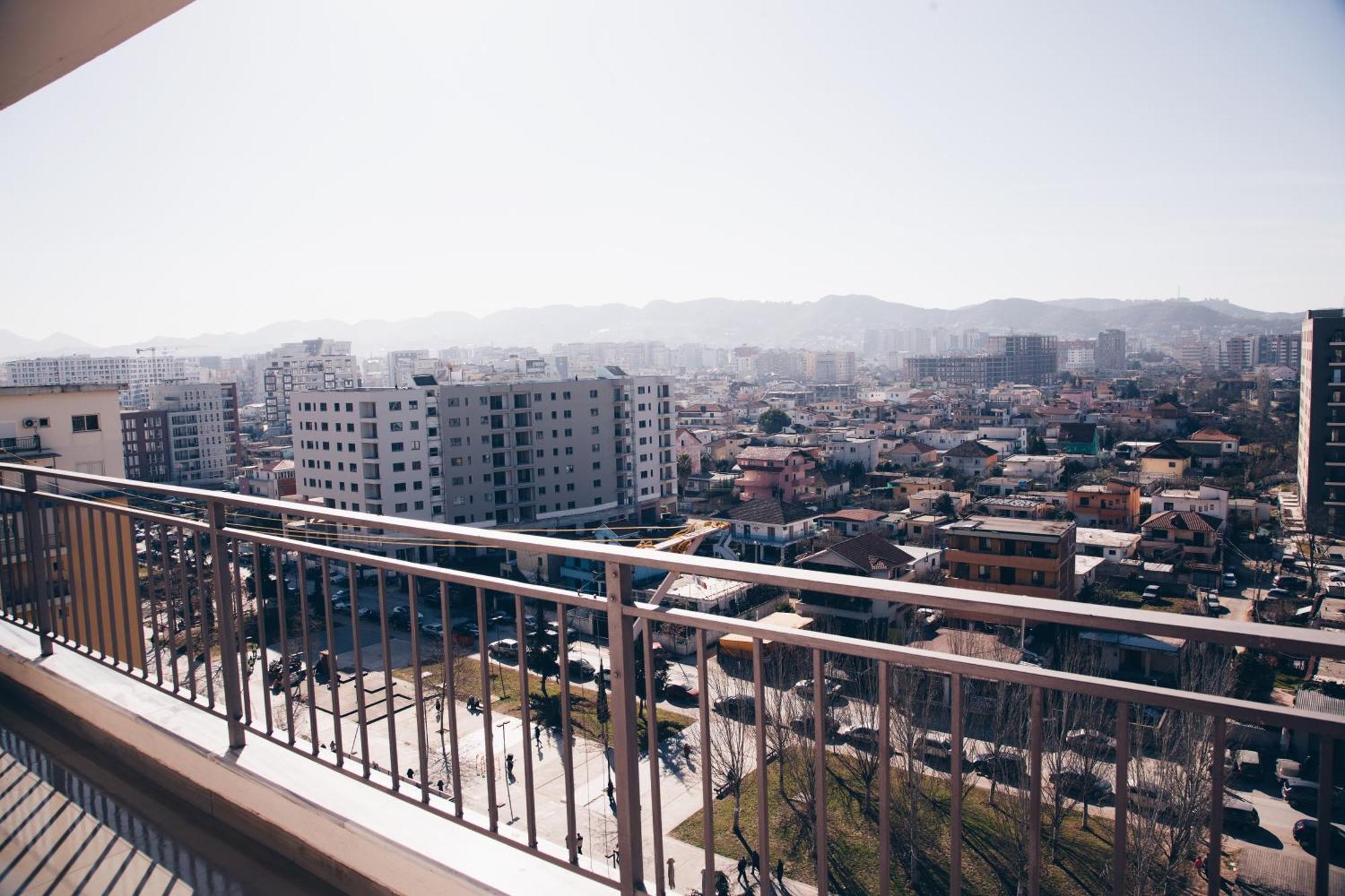 Park View Apartment Тирана Экстерьер фото